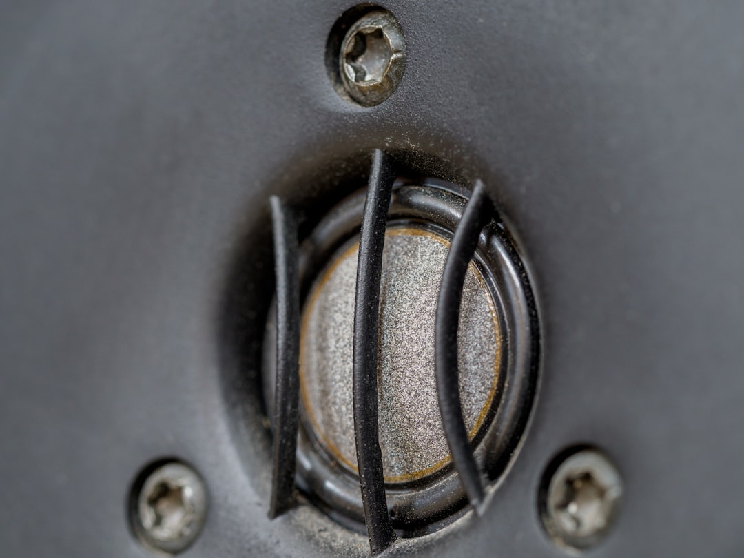 MM vs. MC Cartridges: Understanding Moving Magnet and Moving Coil